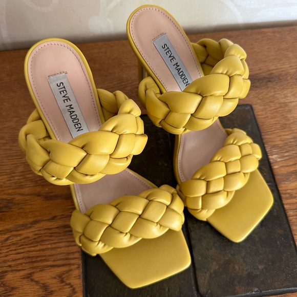 Steve Madden Heeled Sandals - Picture 2 of 4